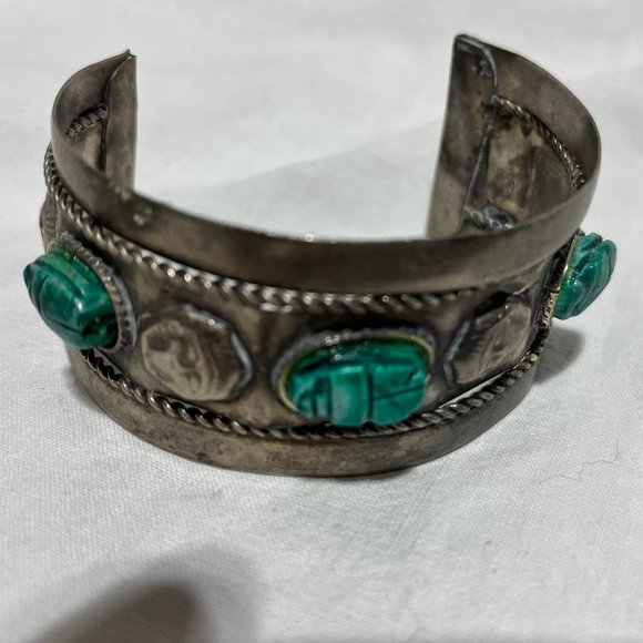 Vintage Silver Egyptian Revival Wide Large Scarab Blue/Green Turquoise Cuff - Picture 5 of 10